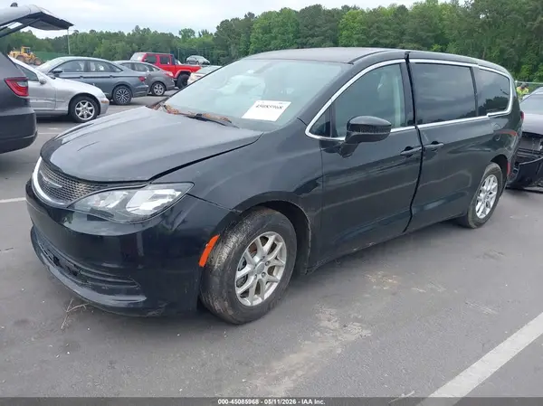 2C4RC1DG4HR721452 2017 CHRYSLER PACIFICA - Image 2