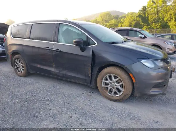 2C4RC1DG4HR770716 2017 CHRYSLER PACIFICA - Image 1
