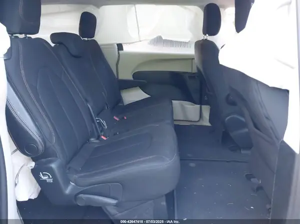2C4RC1DG4HR770716 2017 CHRYSLER PACIFICA - Image 8