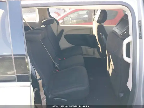 2C4RC1DG4HR812513 2017 CHRYSLER PACIFICA - Image 8