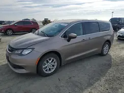 2C4RC1DG4JR148588 2018 CHRYSLER PACIFICA