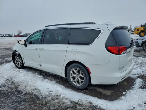 2C4RC1DG4JR305598 2018 CHRYSLER PACIFICA - Image 2