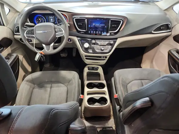 2C4RC1DG5HR508137 2017 CHRYSLER PACIFICA - Image 8