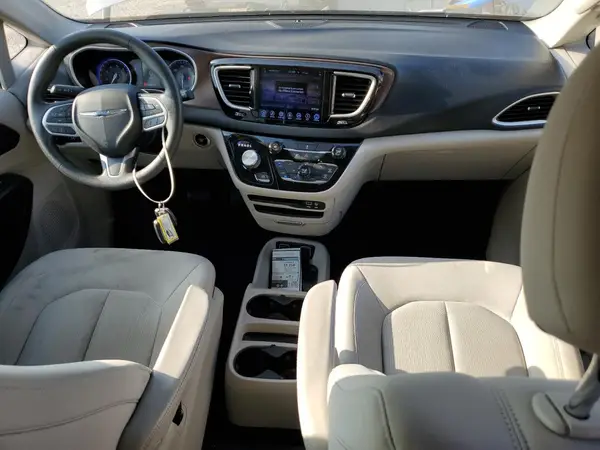 2C4RC1DG5HR510471 2017 CHRYSLER PACIFICA - Image 8