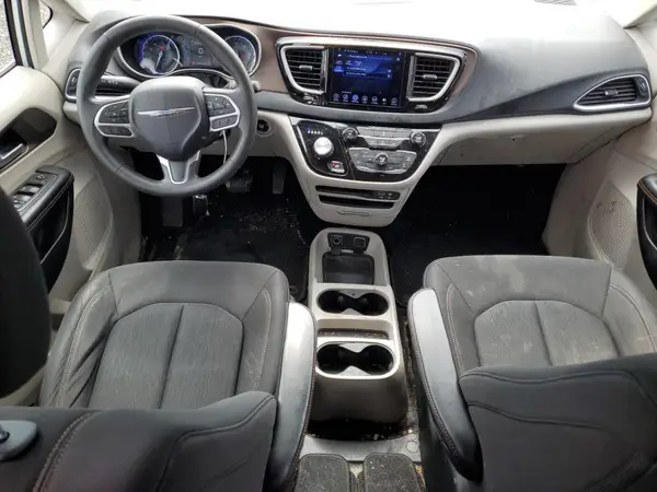 2C4RC1DG5HR518845 2017 CHRYSLER PACIFICA - Image 8