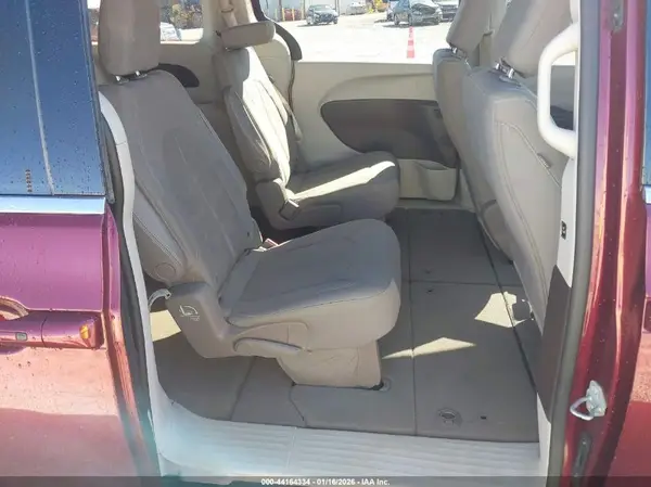 2C4RC1DG5HR519610 2017 CHRYSLER PACIFICA - Image 8