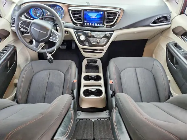 2C4RC1DG5HR521857 2017 CHRYSLER PACIFICA - Image 8