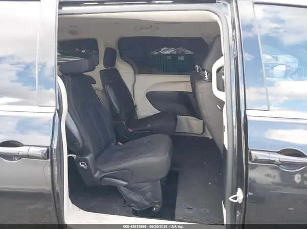 2C4RC1DG5HR529473 2017 CHRYSLER PACIFICA - Image 8