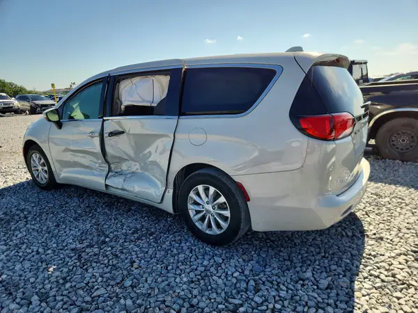 2C4RC1DG5HR579015 2017 CHRYSLER PACIFICA - Image 2