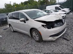 2C4RC1DG5HR609839 2017 CHRYSLER PACIFICA