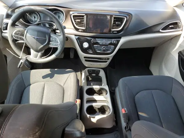 2C4RC1DG5HR610148 2017 CHRYSLER PACIFICA - Image 8