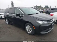 2C4RC1DG5HR663903 2017 CHRYSLER PACIFICA