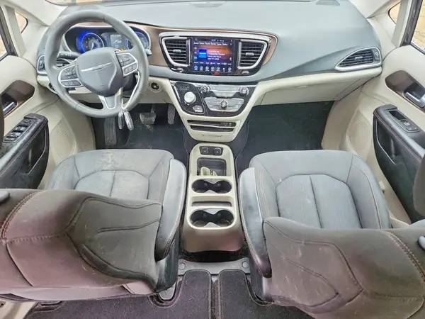 2C4RC1DG5HR722223 2017 CHRYSLER PACIFICA - Image 8