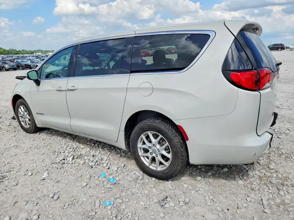 2C4RC1DG5HR743766 2017 CHRYSLER PACIFICA - Image 2