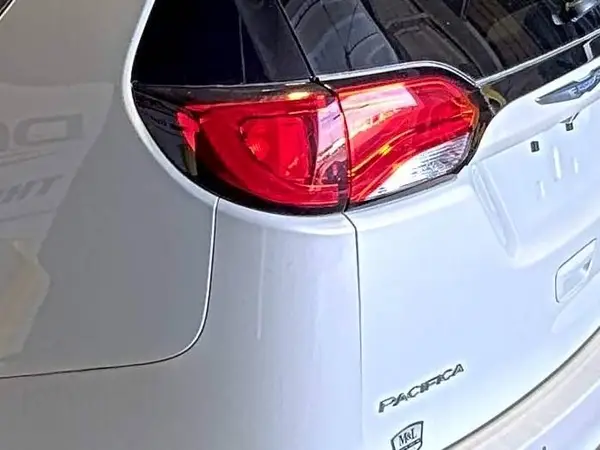 2C4RC1DG5HR764942 2017 CHRYSLER PACIFICA - Image 8