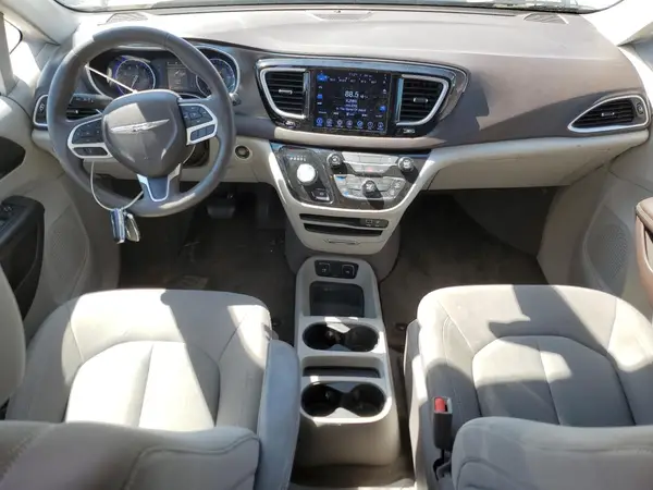 2C4RC1DG5HR784771 2017 CHRYSLER PACIFICA - Image 8