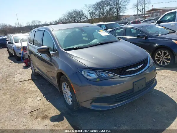 2C4RC1DG5JR148681 2018 CHRYSLER PACIFICA - Image 1