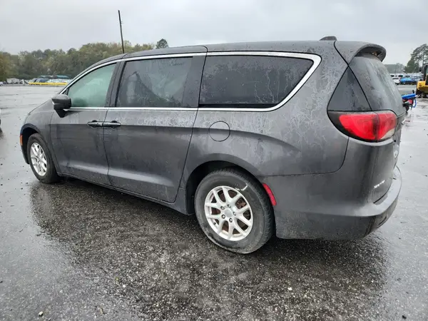 2C4RC1DG5JR148700 2018 CHRYSLER PACIFICA - Image 2