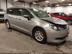 2C4RC1DG6HR502038 2017 CHRYSLER PACIFICA