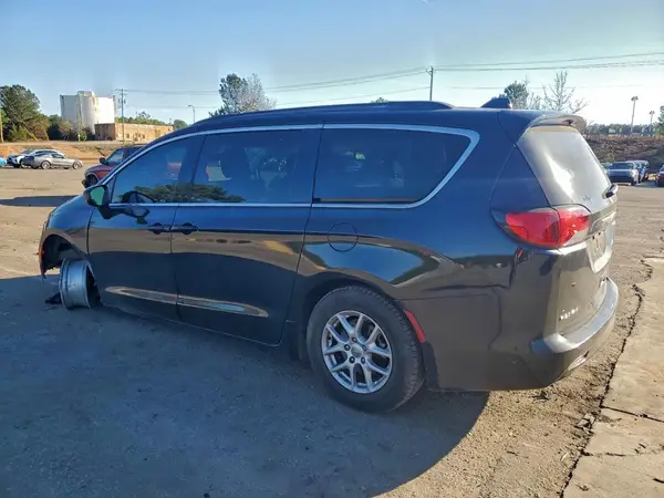 2C4RC1DG6HR502265 2017 CHRYSLER PACIFICA - Image 2