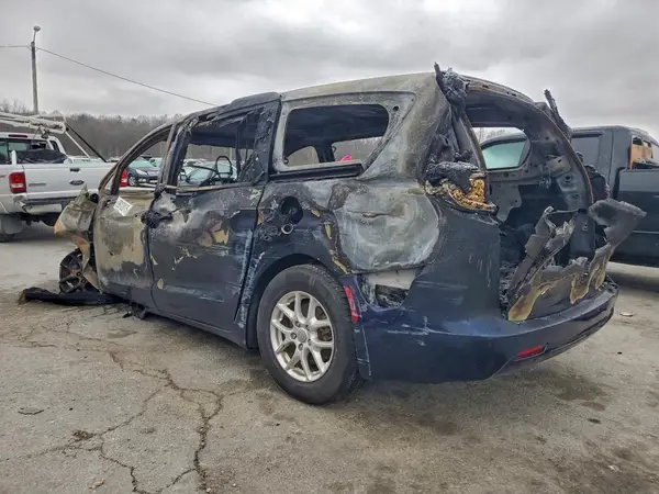2C4RC1DG6HR513394 2017 CHRYSLER PACIFICA - Image 2