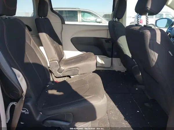 2C4RC1DG6HR514982 2017 CHRYSLER PACIFICA - Image 8