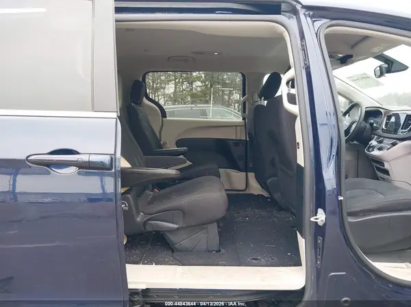 2C4RC1DG6HR529160 2017 CHRYSLER PACIFICA - Image 8