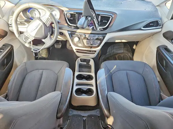 2C4RC1DG6HR529241 2017 CHRYSLER PACIFICA - Image 8