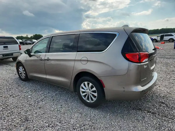 2C4RC1DG6HR536710 2017 CHRYSLER PACIFICA - Image 2