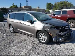 2C4RC1DG6HR537906 2017 CHRYSLER PACIFICA