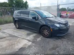 2C4RC1DG6HR588287 2017 CHRYSLER PACIFICA