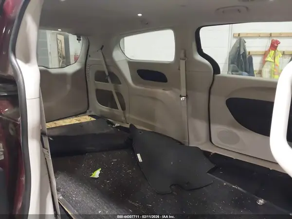 2C4RC1DG6HR592646 2017 CHRYSLER PACIFICA - Image 8