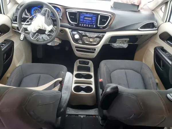 2C4RC1DG6HR593313 2017 CHRYSLER PACIFICA - Image 8