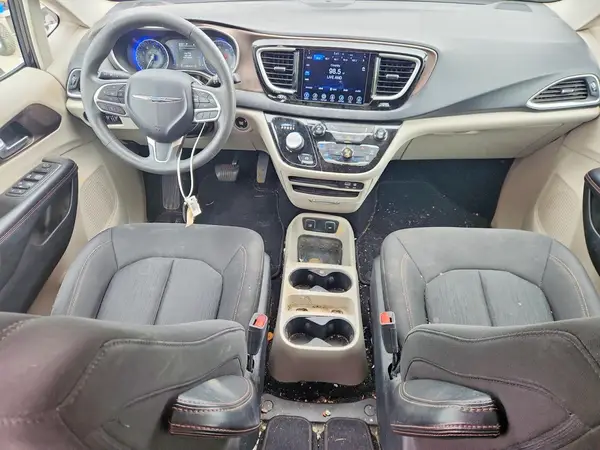 2C4RC1DG6HR614645 2017 CHRYSLER PACIFICA - Image 8