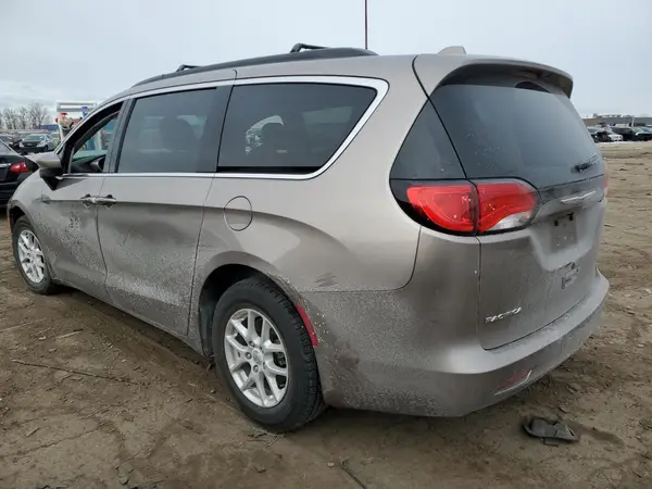 2C4RC1DG6HR621370 2017 CHRYSLER PACIFICA - Image 2