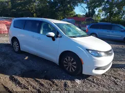 2C4RC1DG6HR635995 2017 CHRYSLER PACIFICA