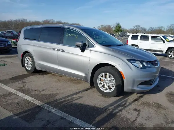 2C4RC1DG6HR665322 2017 CHRYSLER PACIFICA - Image 1