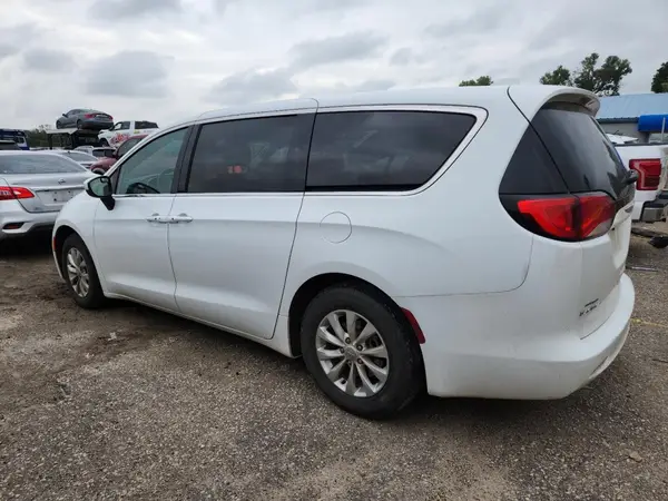 2C4RC1DG6HR665367 2017 CHRYSLER PACIFICA - Image 2