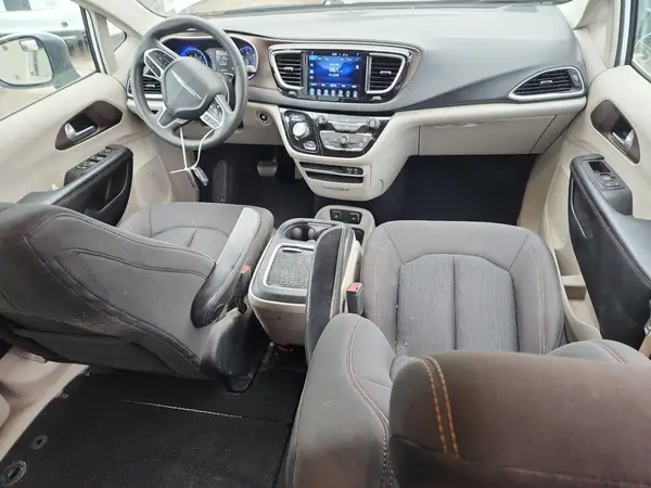 2C4RC1DG6HR665367 2017 CHRYSLER PACIFICA - Image 8