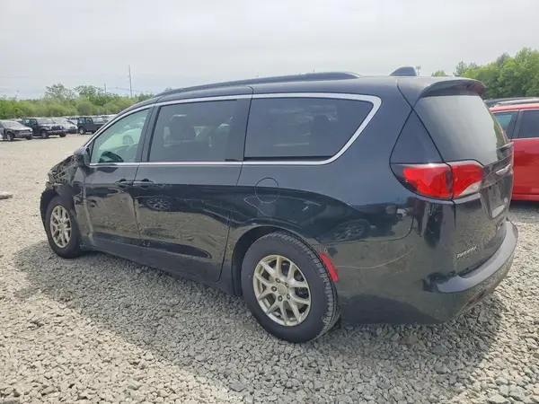 2C4RC1DG6HR675686 2017 CHRYSLER PACIFICA - Image 2