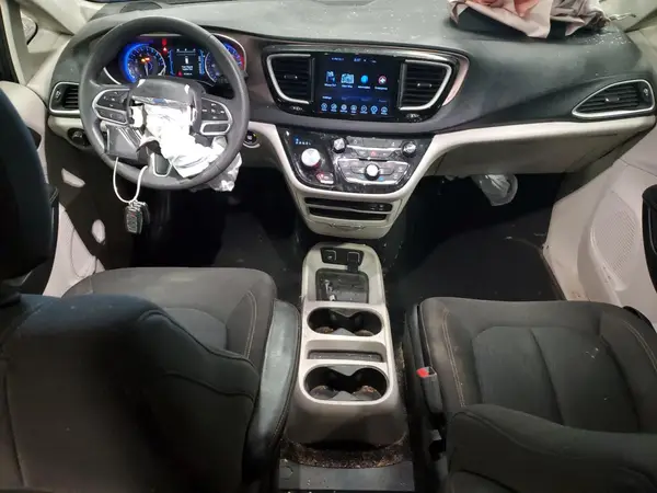 2C4RC1DG6HR688602 2017 CHRYSLER PACIFICA - Image 8