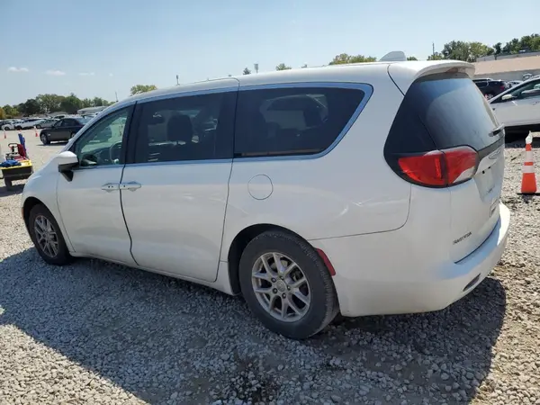2C4RC1DG6HR751617 2017 CHRYSLER PACIFICA - Image 2