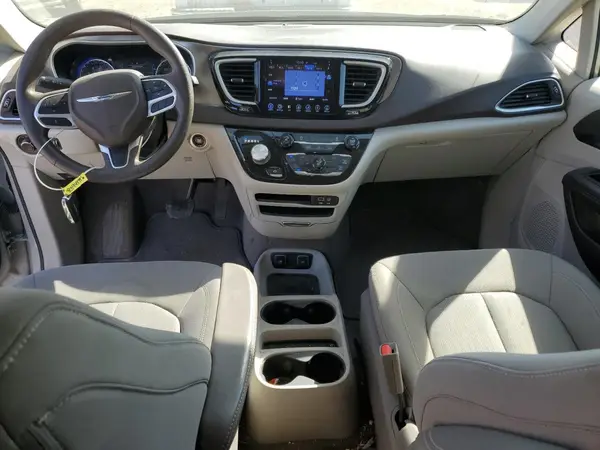 2C4RC1DG6HR754307 2017 CHRYSLER PACIFICA - Image 8