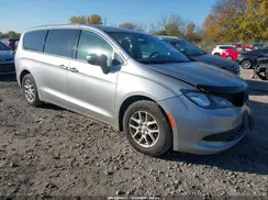 2C4RC1DG6KR587454 2019 CHRYSLER PACIFICA