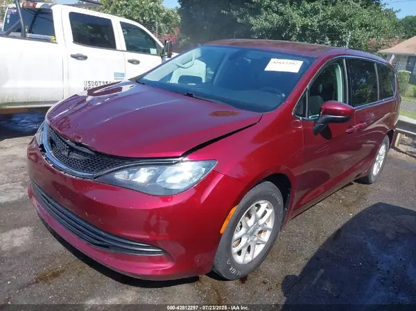 2C4RC1DG7HR508771 2017 CHRYSLER PACIFICA - Image 2