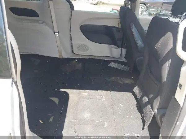2C4RC1DG7HR516711 2017 CHRYSLER PACIFICA - Image 8