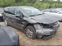 2C4RC1DG7HR516742 2017 CHRYSLER PACIFICA