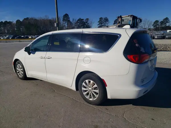 2C4RC1DG7HR518166 2017 CHRYSLER PACIFICA - Image 2
