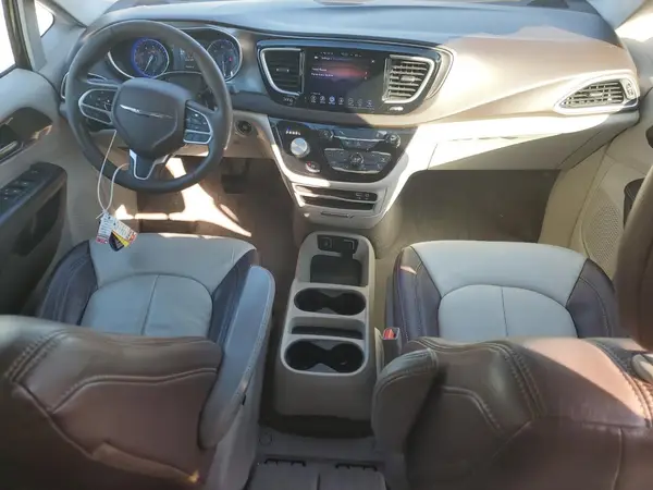 2C4RC1DG7HR519348 2017 CHRYSLER PACIFICA - Image 8