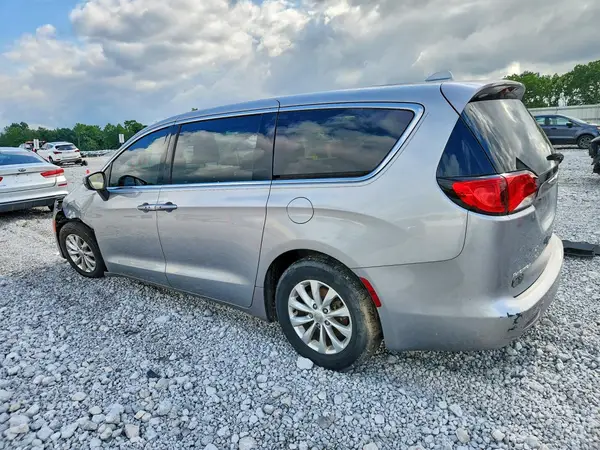2C4RC1DG7HR519995 2017 CHRYSLER PACIFICA - Image 2